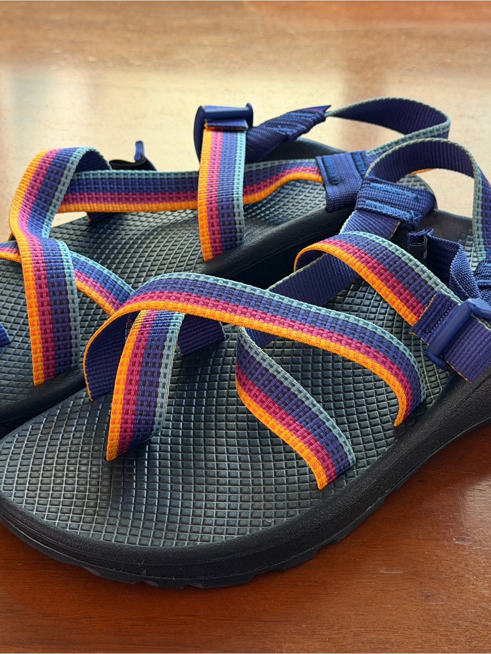 Women’s Size 11 Chaco ZCloud 2 Sandals - Tetra Sunset (new in box)